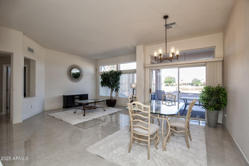 021_14416WRobertsonDr