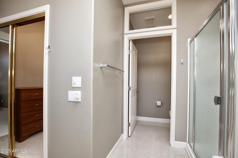 034_14416WRobertsonDr