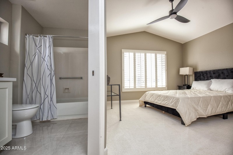 039_14416WRobertsonDr