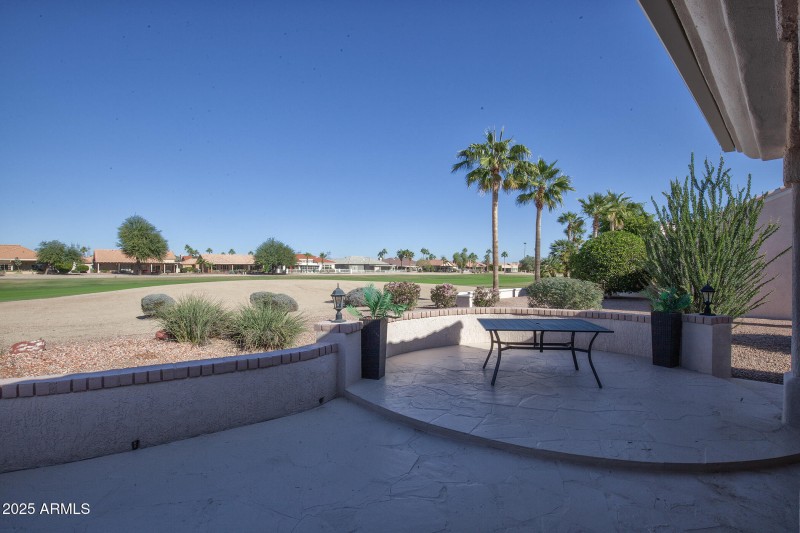 076_14416WRobertsonDr