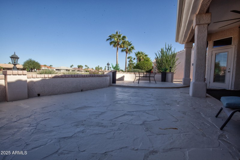 085_14416WRobertsonDr