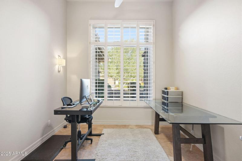 40406 N HAWK RIDGE TRL