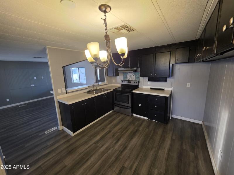 18b9656e-ac99-4884-bc4f-24b17b0e0fc4