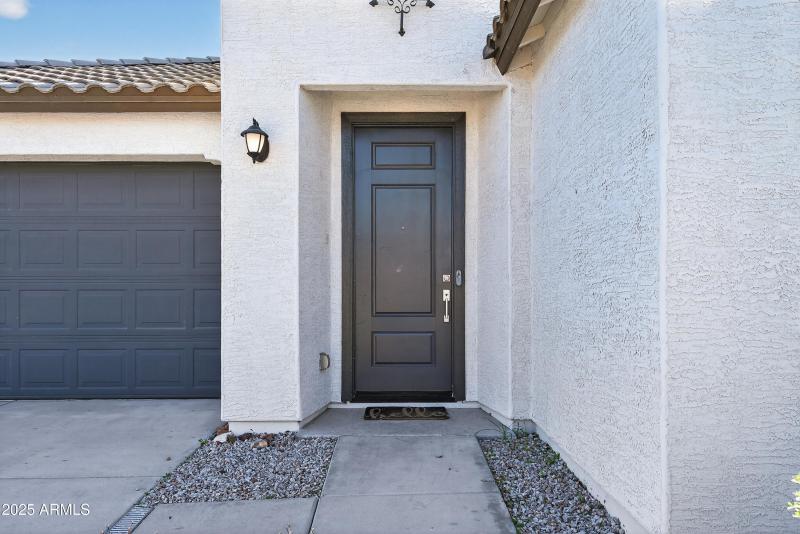 03_2555_W_Sunland_Ave_Phoenix_AZ_85041_U