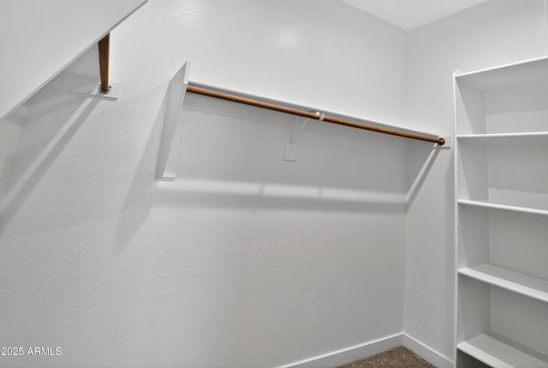 32_2555_W_Sunland_Ave_Phoenix_AZ_85041_U