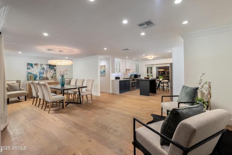 OPEN CONCEPT ENTERTAINING