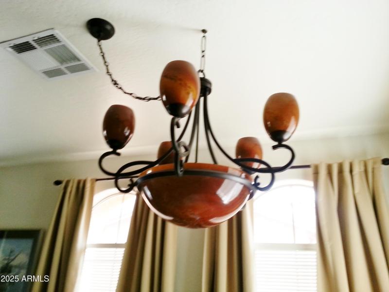 CHANDELIER DINING ROOM - Copy