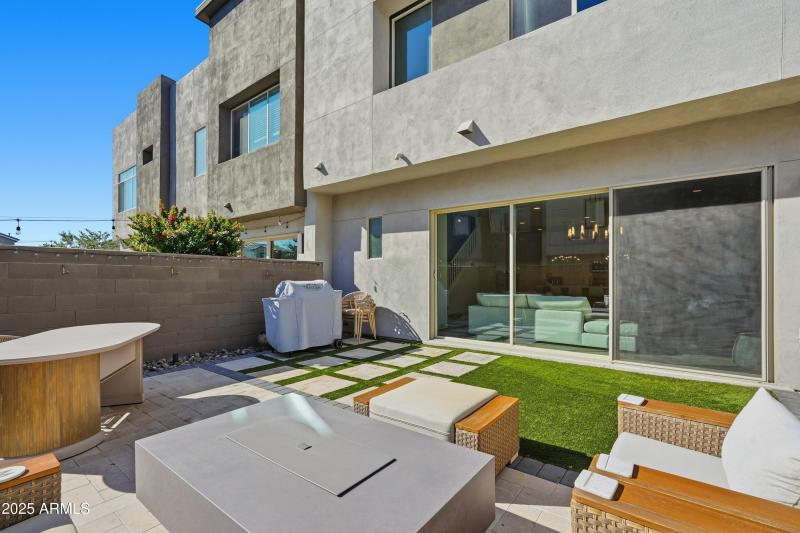 Huge, beautifully designed backyard