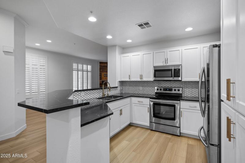 11640 N Tatum Blvd #1082-9