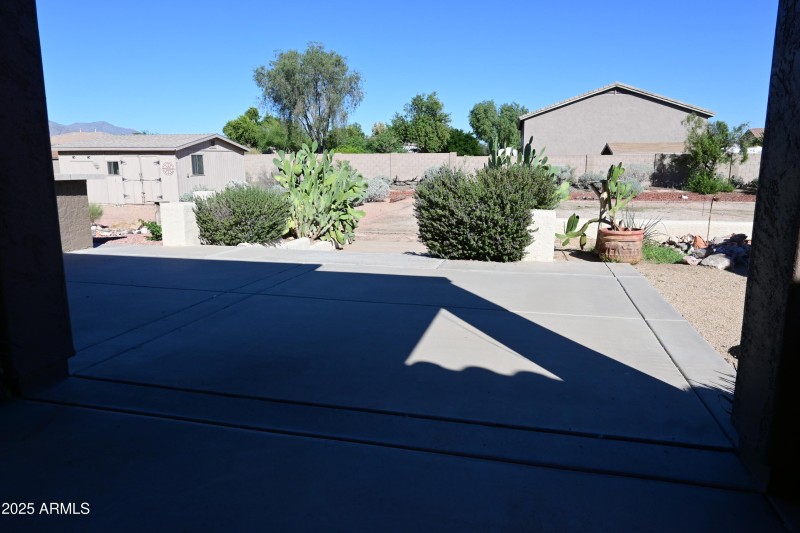 Covered Patio & Backyard Views