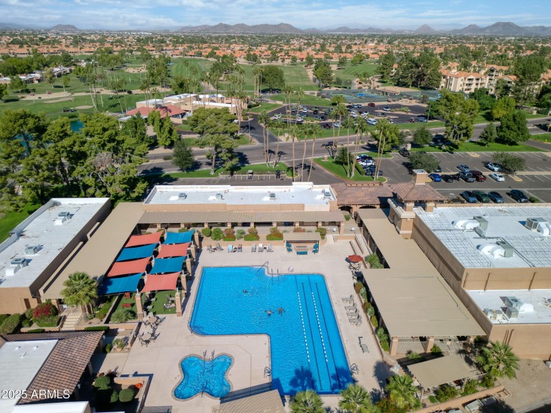 CLUB HOUSE POOL WESTBROOK VILLAGE