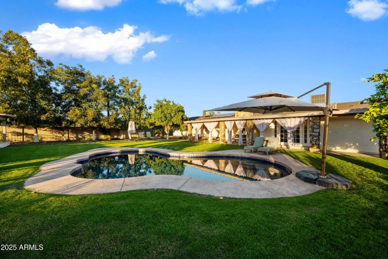 91-15220N27S-ocupix-