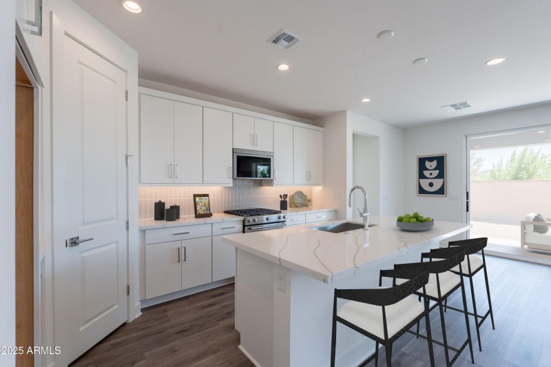 Virtually Staged Kithen