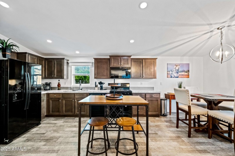 119-15220N27S-ocupix-