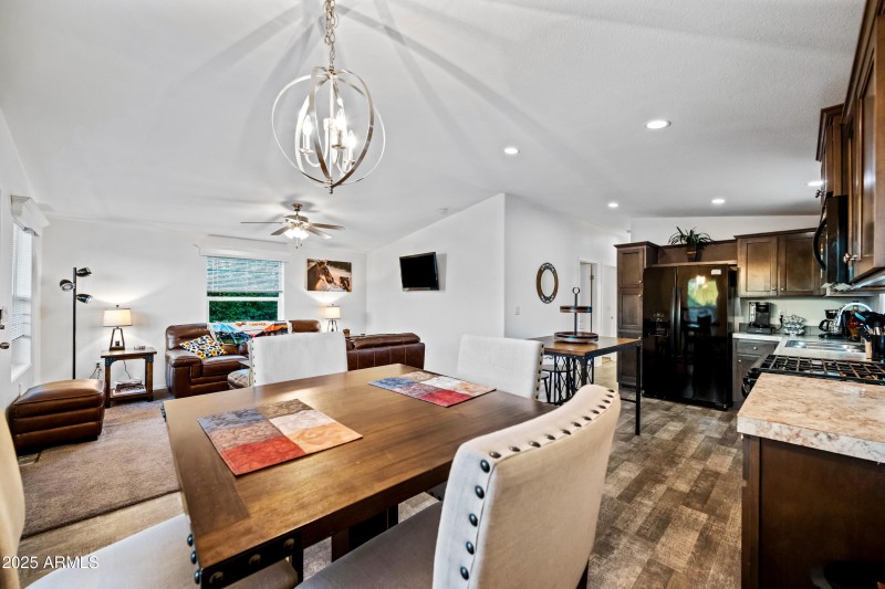 124-15220N27S-ocupix-