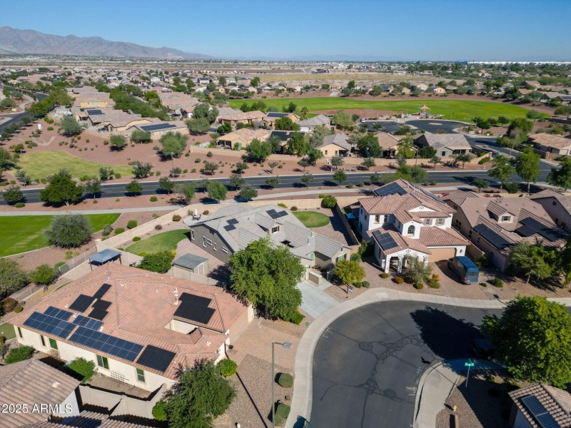 2-web-or-mls-19648 W Lincoln St-2