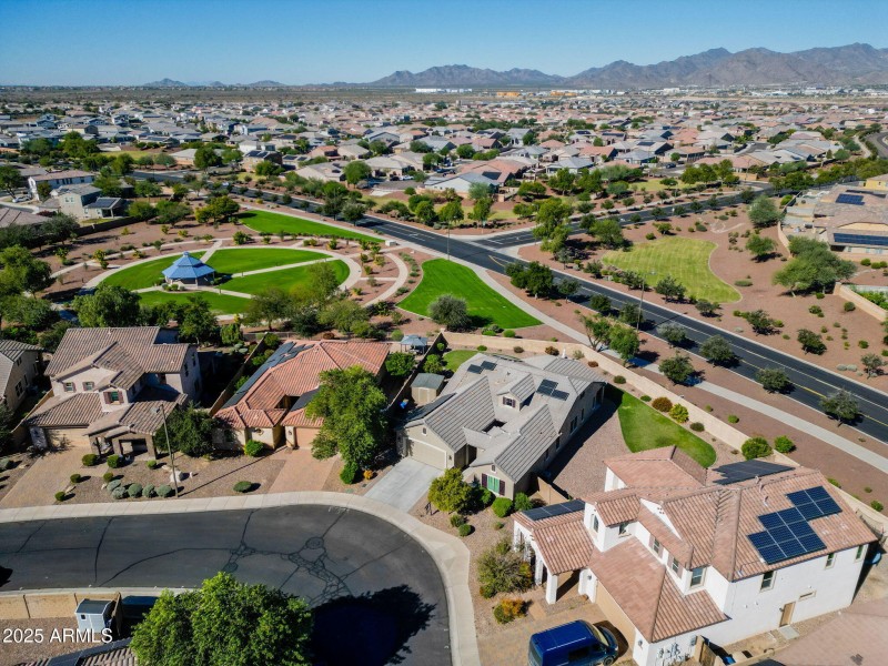 3-web-or-mls-19648 W Lincoln St-3