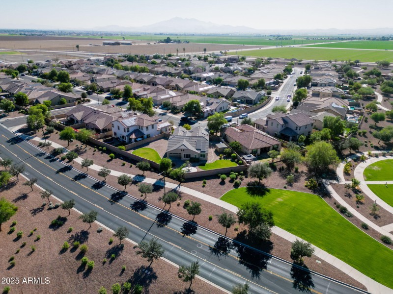 5-web-or-mls-19648 W Lincoln St-5