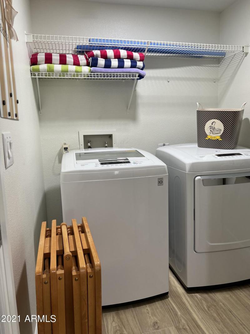 Full Size Washer/Dryer