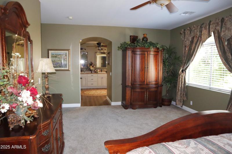 Derge McClelland master photo 2 replacem