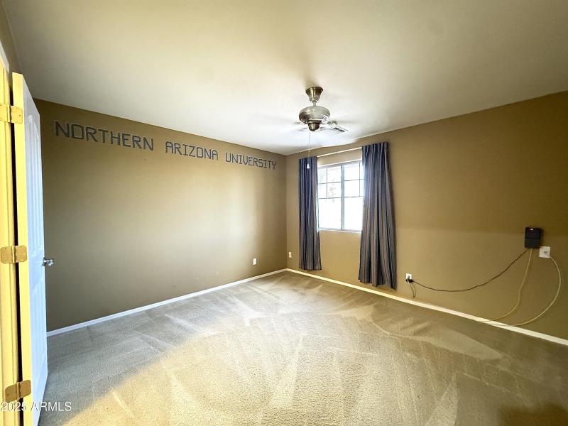 BEDROOM 1/4 UPSTAIRS