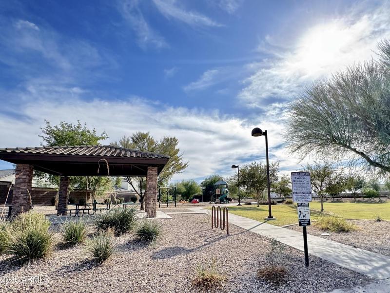 PARK AT THE END OF THE STREET