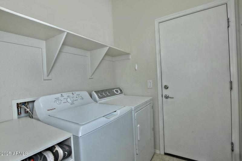 7208 W Sonoma Way Florence AZ-large-030-