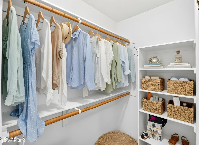 collov-ai_20251110043705_omuabv