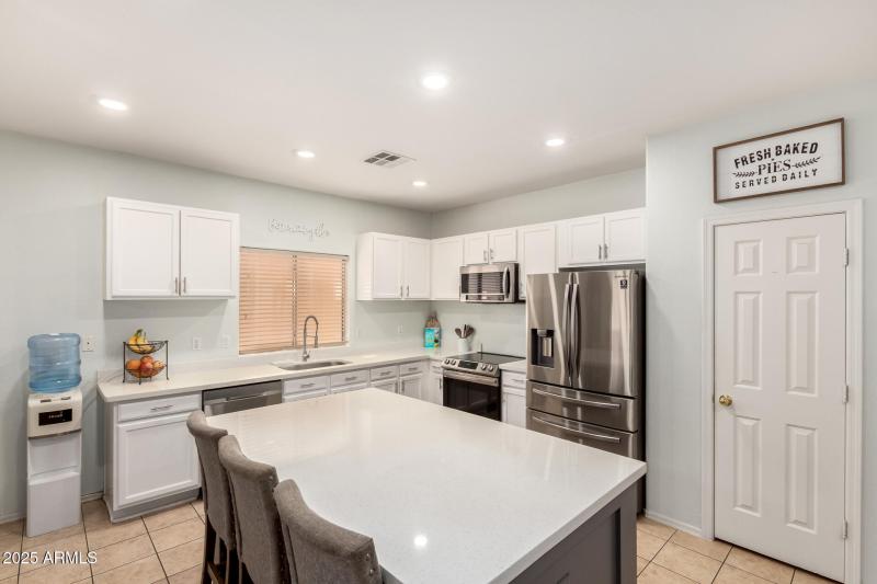 Very Functionable Kiychen