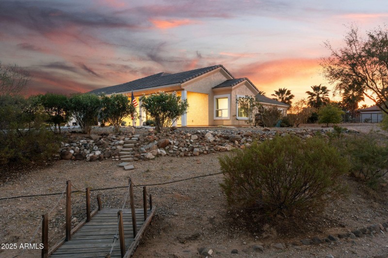 4045 Black Mountain Rd