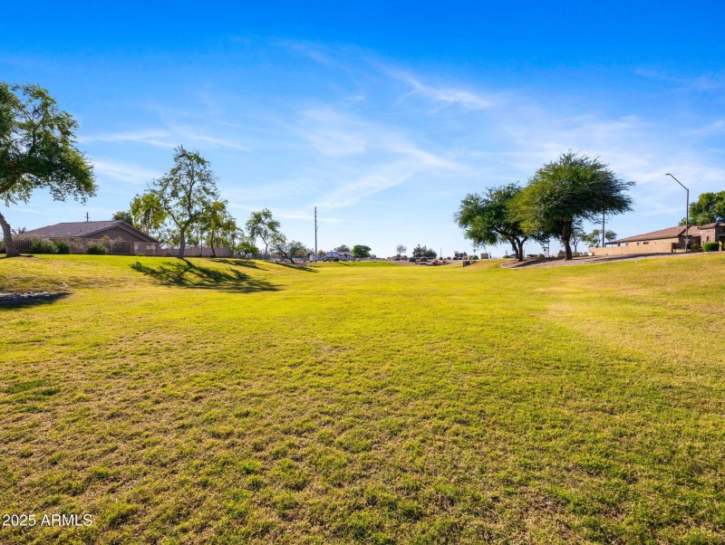 49-web-or-mls-16822 W Rio Vista Ln-6