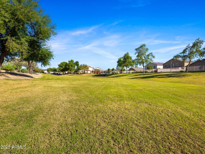 50-web-or-mls-16822 W Rio Vista Ln-7