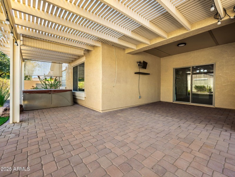 37-web-or-mls-16822 W Rio Vista Ln-45