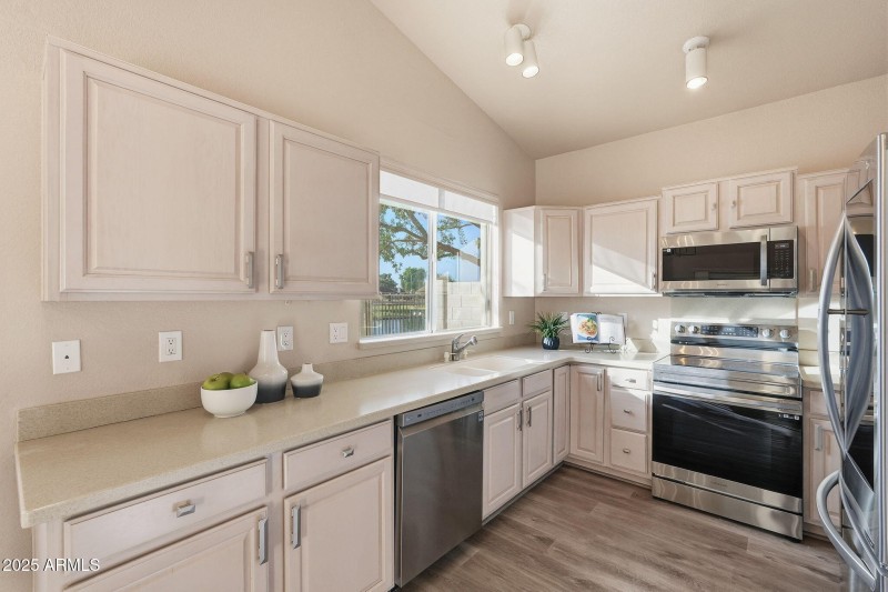 11-web-or-mls-012_ListerPros