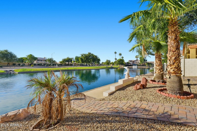 42-web-or-mls-042_ListerPros