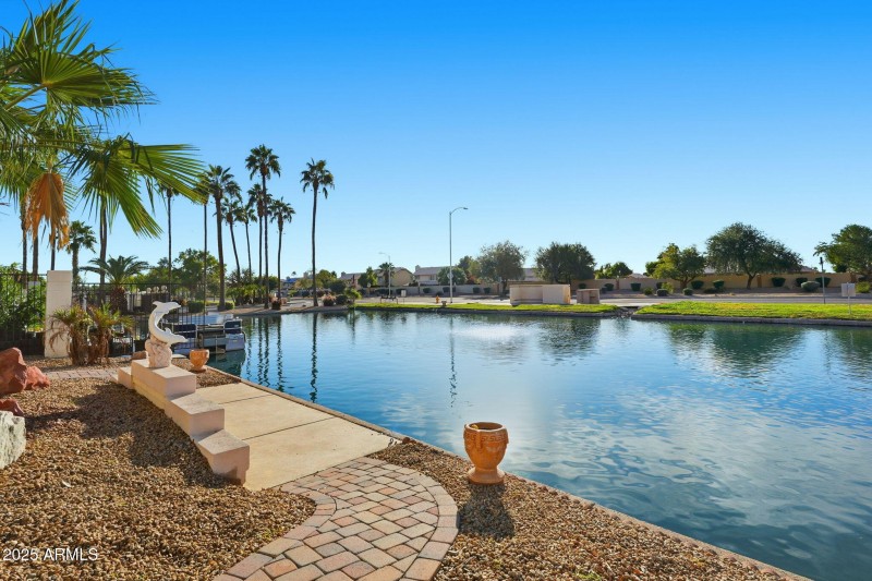 43-web-or-mls-043_ListerPros