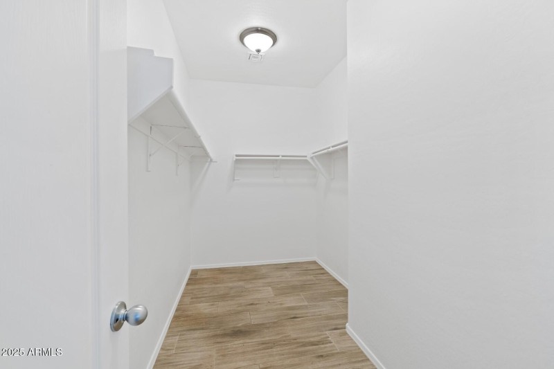 2 Interiors-18 (Large)