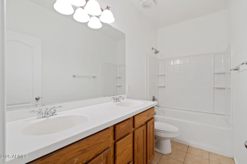 2 Interiors-22 (Large)