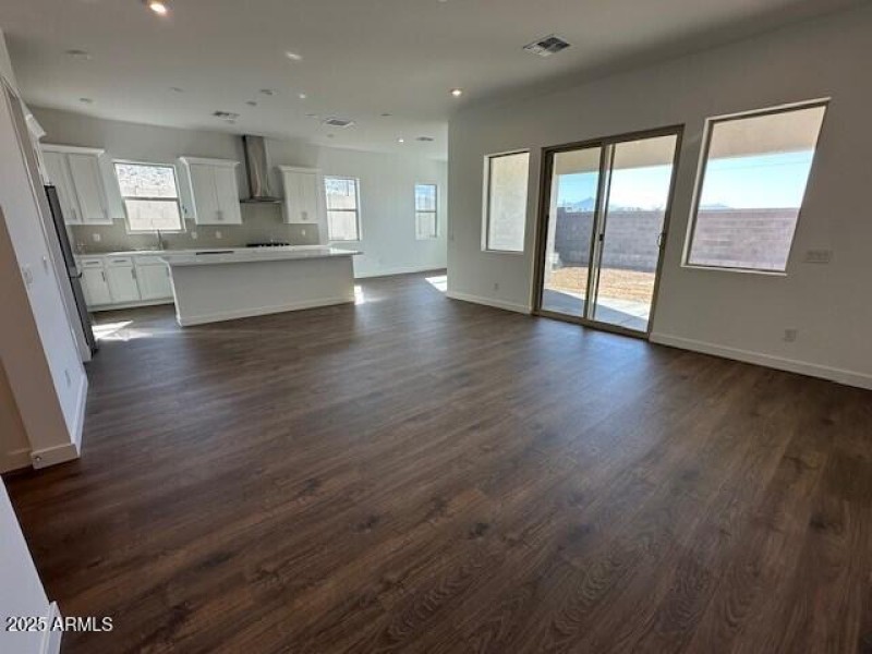 Sanc Lot 01 - Great Room 1