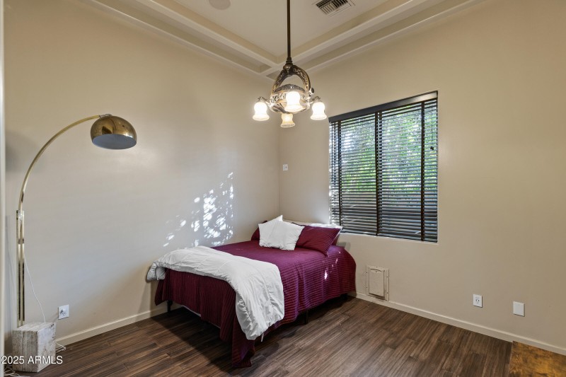 7745 S Juniper St-28