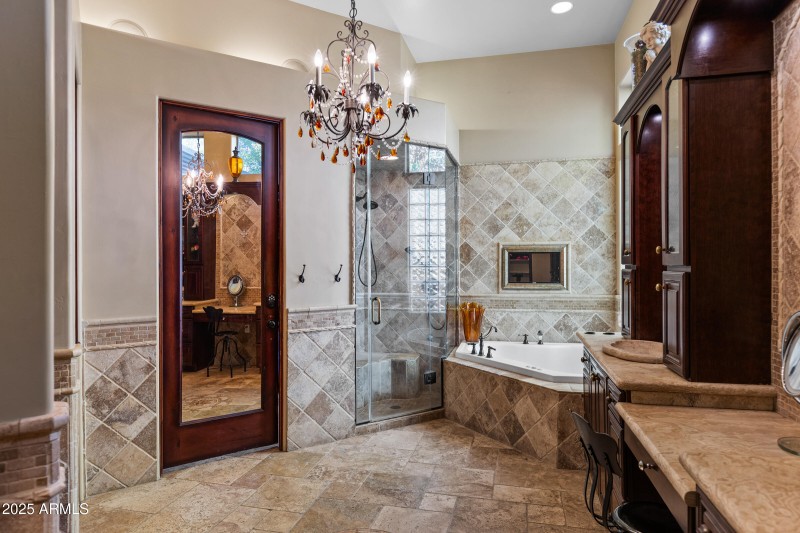 7745 S Juniper St-39