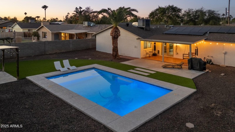 Gorgeous day and night!