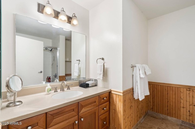 d61ac32f-6840-45c4-8dc2-c59c52a75659