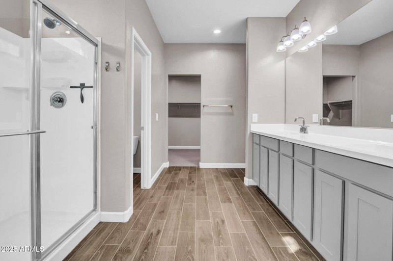 16-web-or-mls-36941 N Aleutian Dr-16