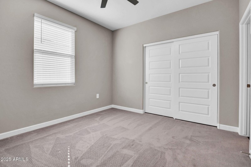 23-web-or-mls-36941 N Aleutian Dr-23