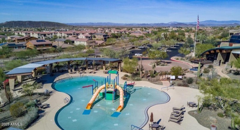 Community_Play_Pool1