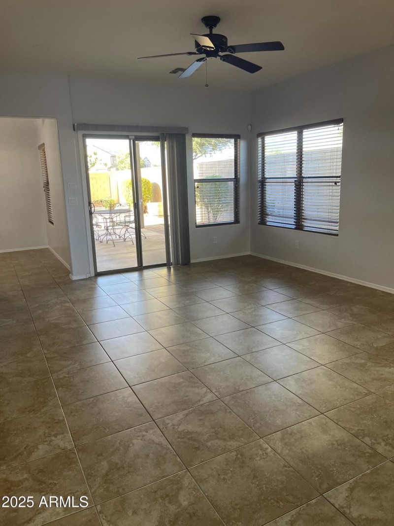 20251105_221934581_iOS