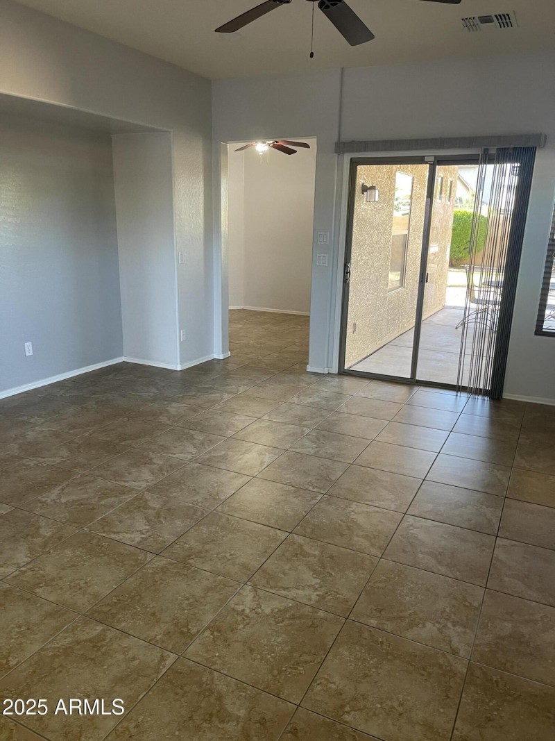 20251105_222028564_iOS