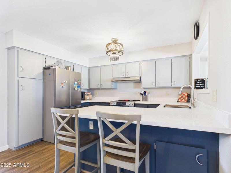 9-web-or-mls-CAM03379G0-PR0163-STILL009