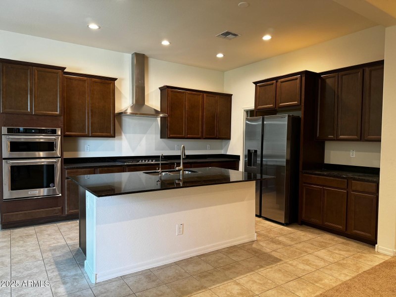 PHOTO-2024-08-18-22-05-02 (2)